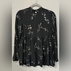 KIMCHI BLUE FLORAL BABYDOLL BLOUSE